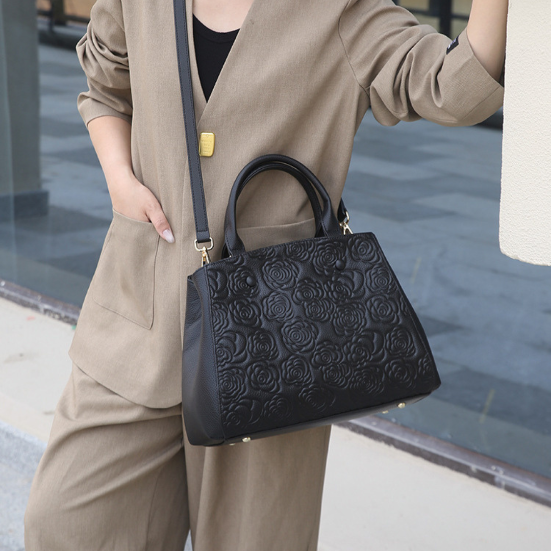 <tc>Bolso con relieve floral Stacy</tc>