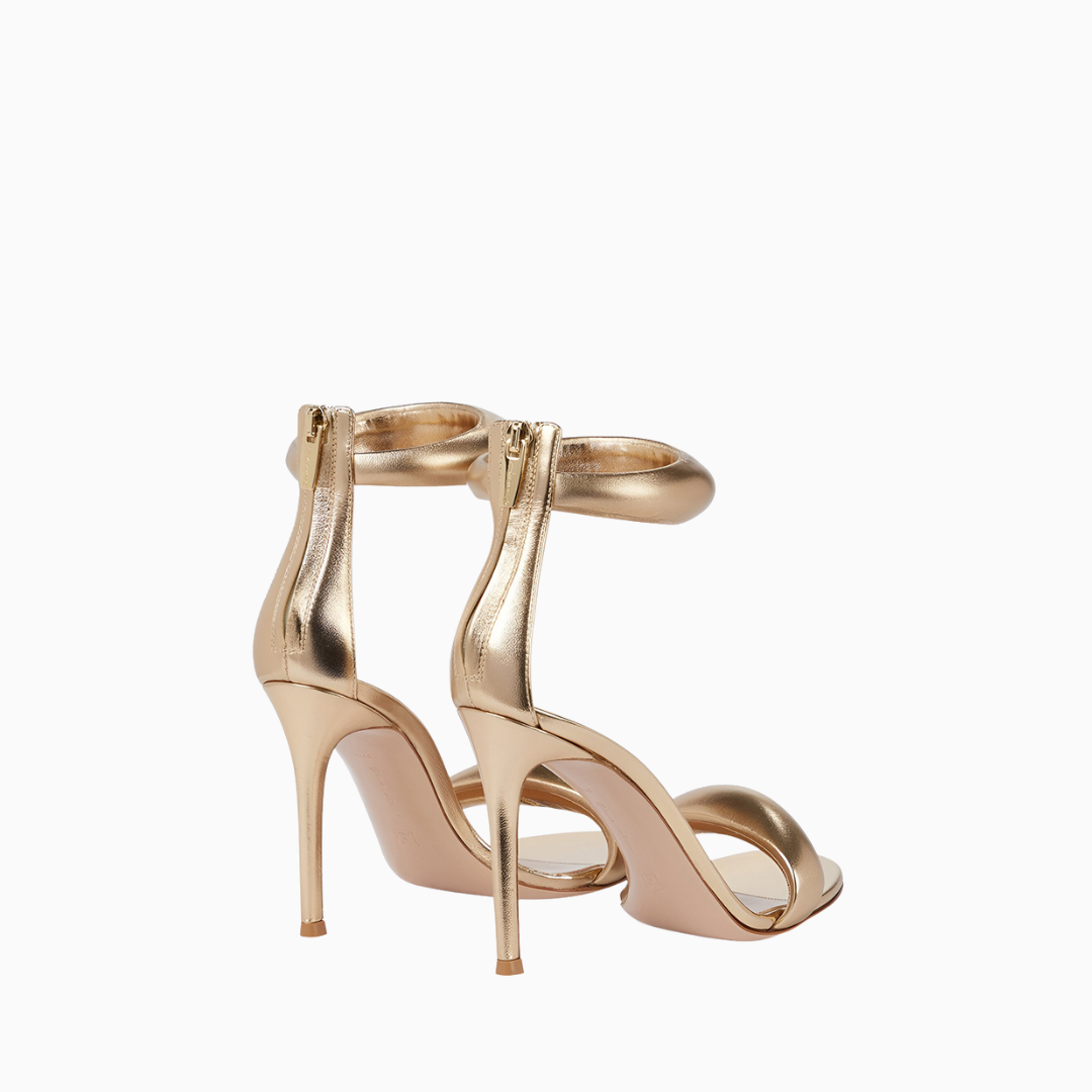<tc>Tacones Odessa Curl&nbsp;</tc>
