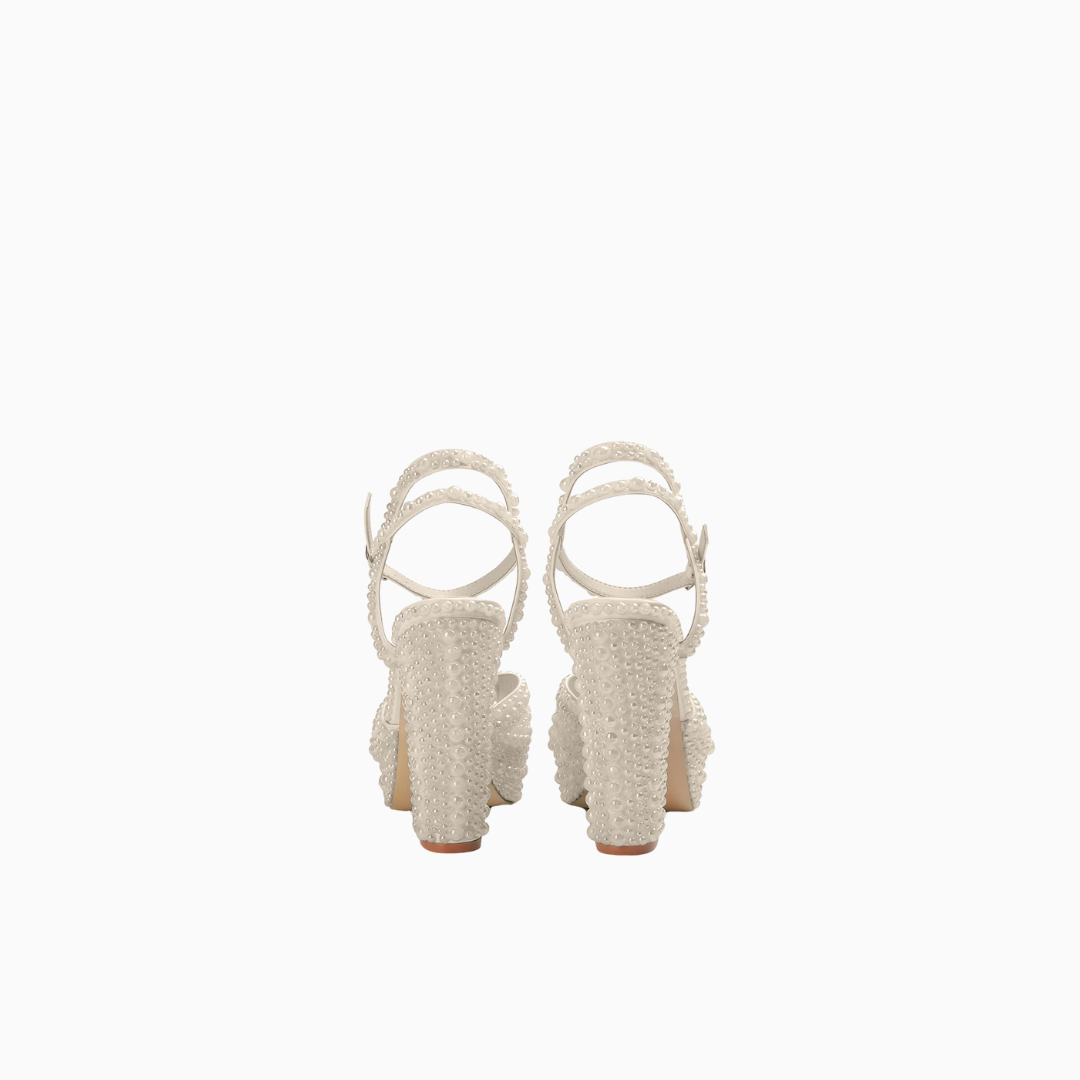 <tc>Ava nacarados Tacones </tc>