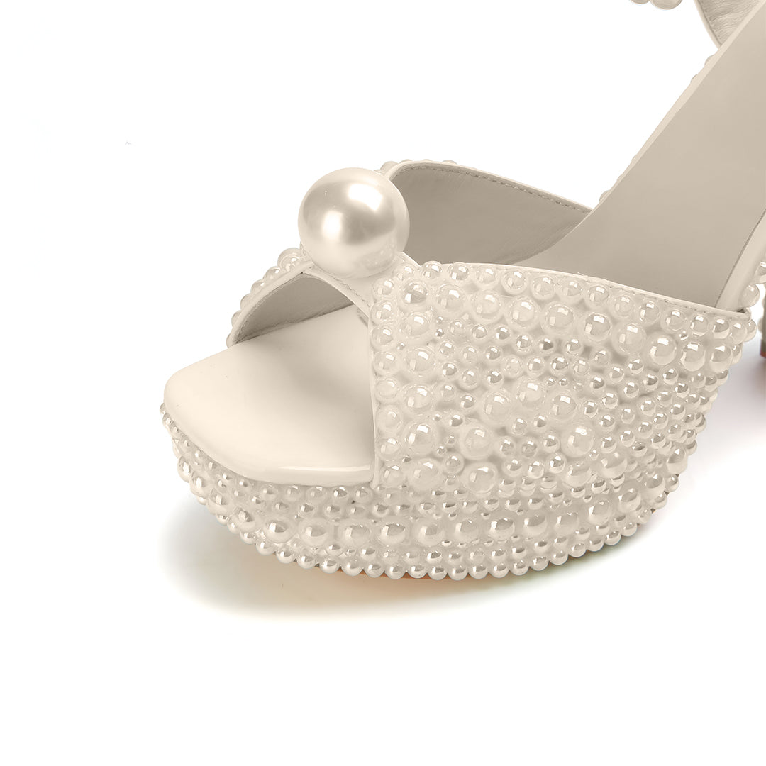 <tc>Ava nacarados Tacones </tc>