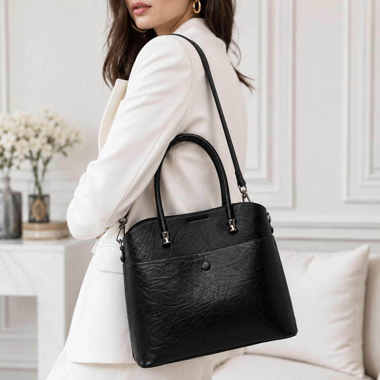 Naomi Bucket Tote